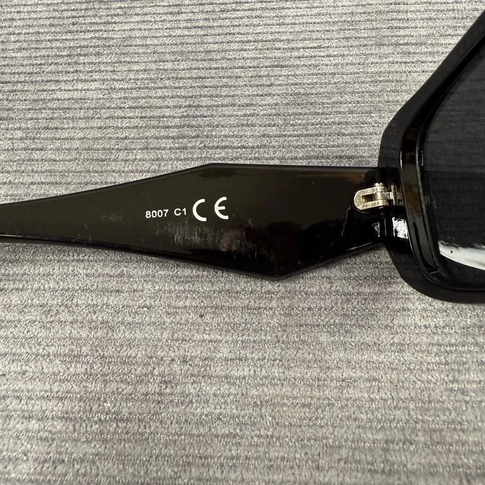 Vintage Y2K Style Chunky Black Rectangle Sunglasses Geometric Thick‎ Frame 90s